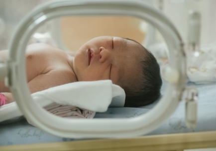 La IA tiene una tasa de detección perfecta para casos graves de una afección que causa ceguera en bebés prematuros