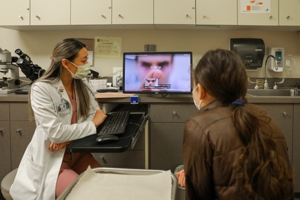OHSU Casey Eye Institute se enfoca en la miopía