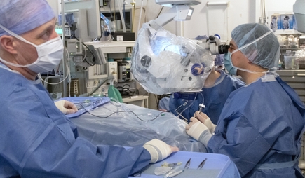 Participantes del ensayo pionero de edición génica CRISPR experimentan mejoras en la vista