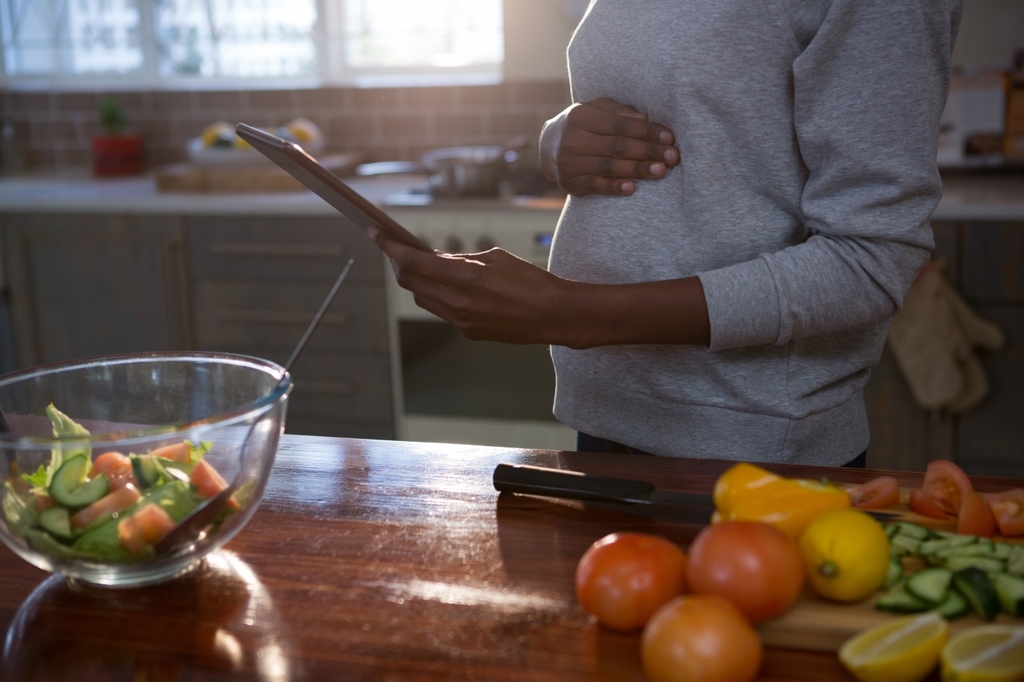 la dieta materna y el riesgo para la salud conductual infantil. Investigadores del Centro de Innovación en Salud Mental de OHSU revelaron un vínculo significativo entre los niveles más altos de azúcar en la sangre en la dieta en los padres y el riesgo de trastornos de salud mental en la descendencia. (Getty)