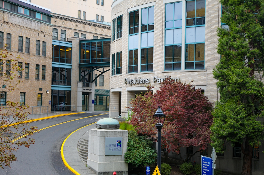 A new OHSU-led analysis found that an oral form of semaglutide - a widely used diabetes drug sometimes used for weight-loss - reduced the combined outcome of heart failure hospitalization, an urgent heart failure visit or cardiovascular death among participants with a history of heart failure. (Christine Torres Hicks/OHSU) Physicians Pavilion at OHSU
