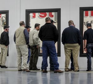 Challenger® X-Edition MT700EMT800E Drive Off