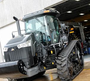 Challenger® X-Edition MT700EMT800E Drive Off