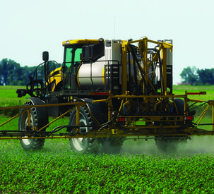 RoGator 1100 (Spraying)