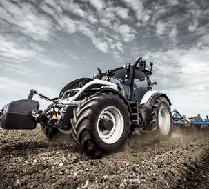 VALTRA WINS ‘MACHINE OF THE YEAR 2018’ AWARD – SUCCESS CONTINUES AT AGRITECHNICA 