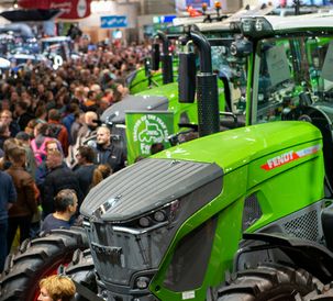 Crowds flock to Fendt at Agritechnica 2019