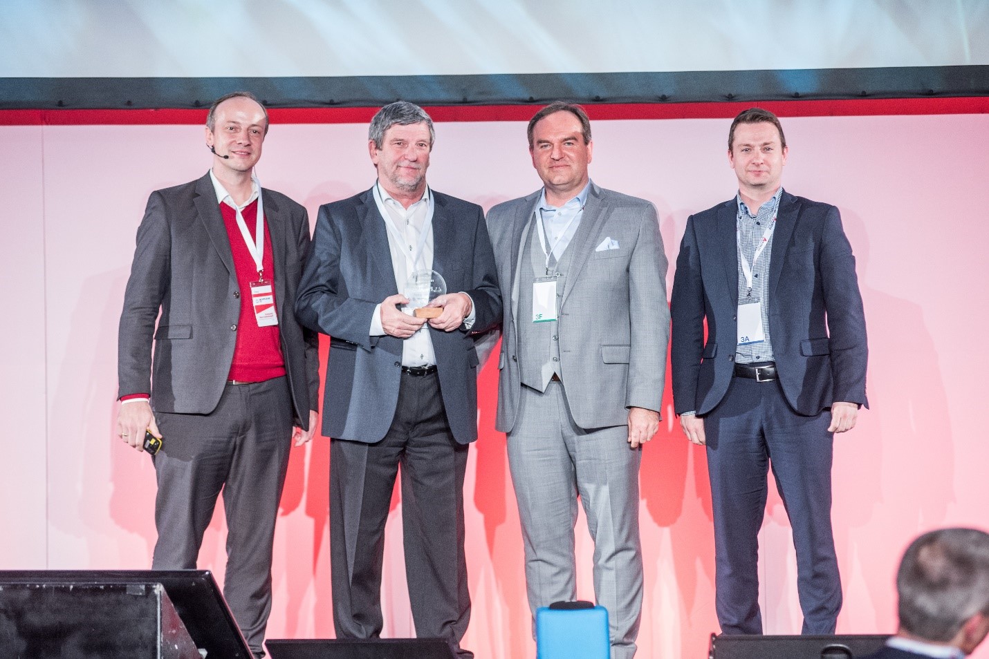 Suppliers190408Pic12