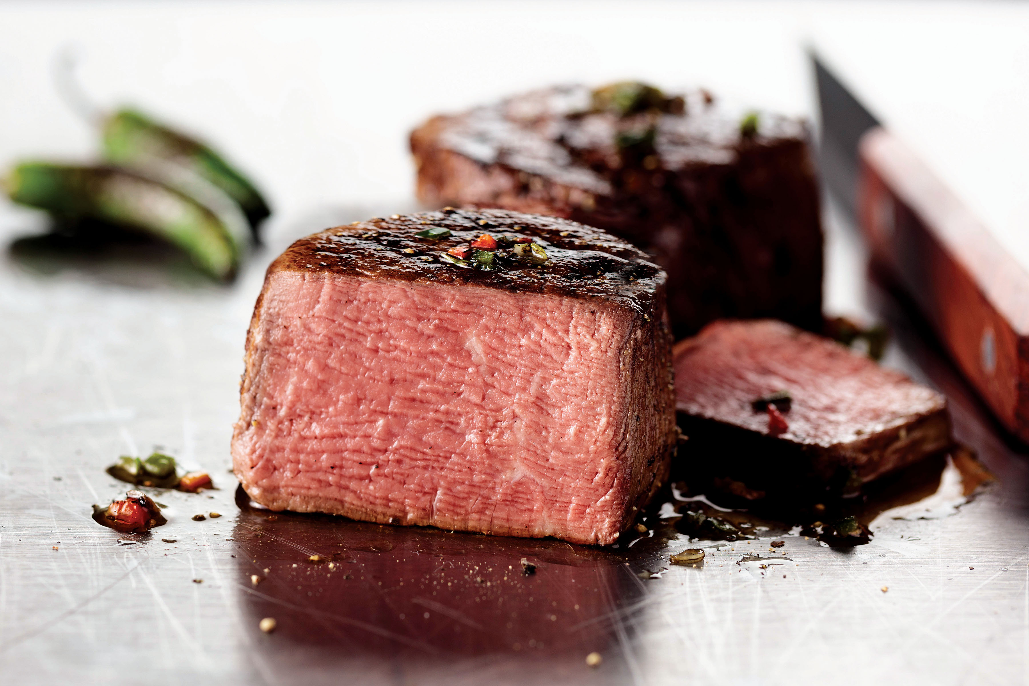 Recent Survey Reveals Steak is the Perfect Father’s Day Gift Omaha