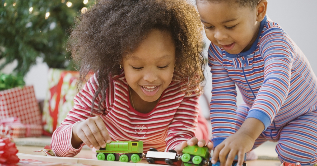 5 ways to connect to kids on the autism spectrum | Novant Health ...