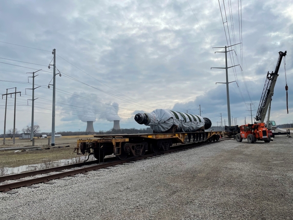 Unit 3 Turbine Rotor Arrives at Fermi