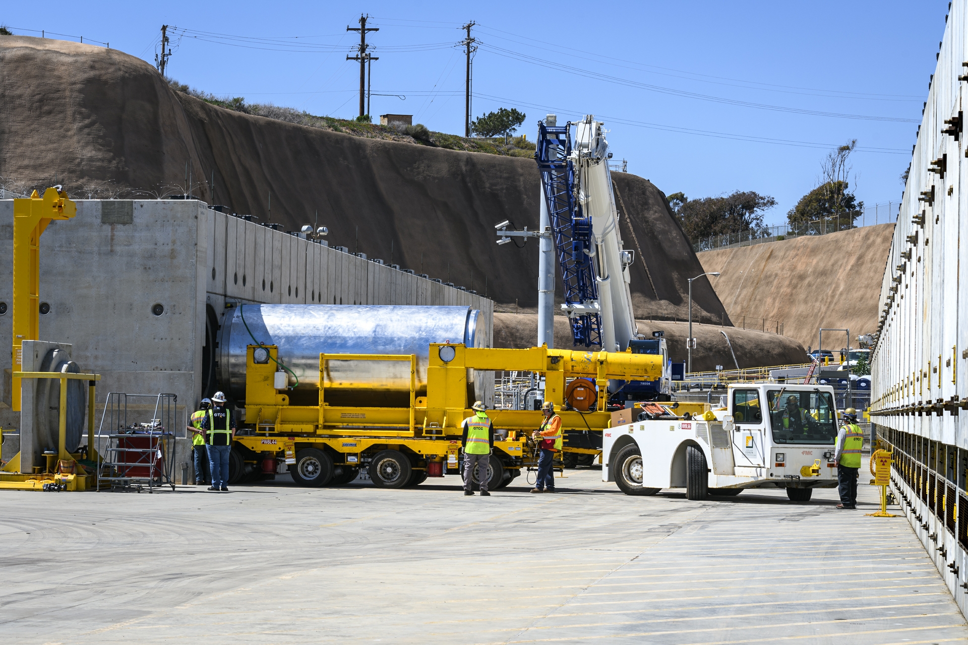 04-16-2022 GTCC FIrst Canister Transport and Loading _MP11647