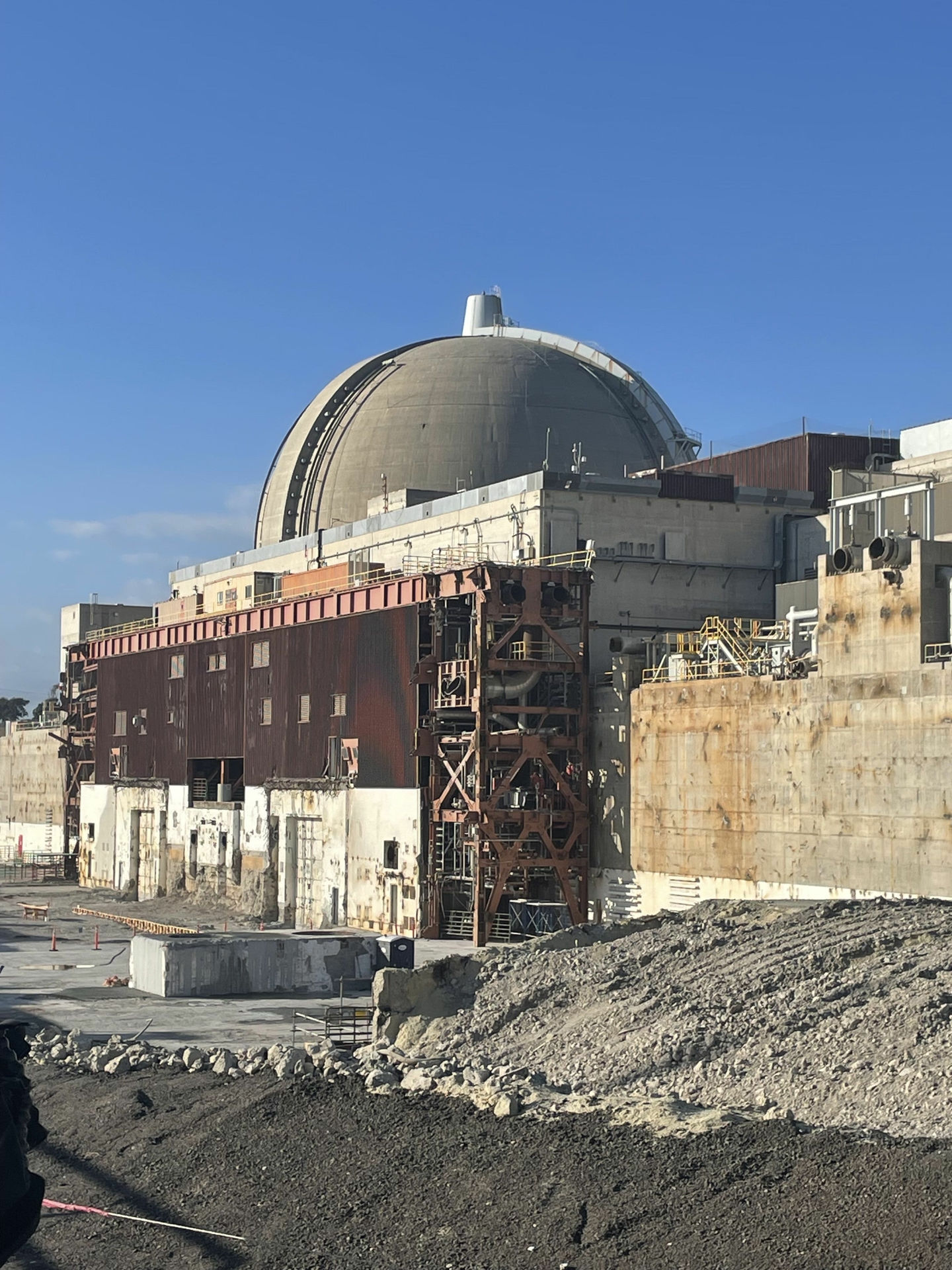 Looking east toward the intake structure and fuel handling buildings