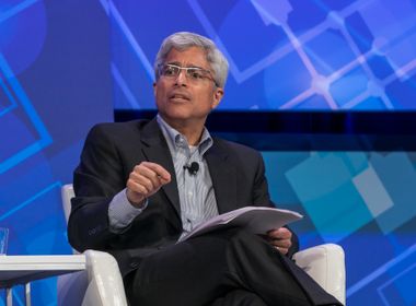 Electrifying Dialogue on the Future of Clean Energy
