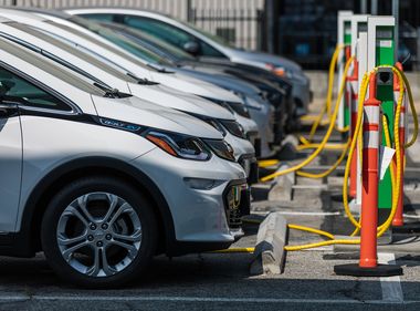 SCE, Car Manufacturers Share Insights on Future of EVs
