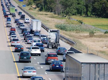 West Coast Utilities Explore I-5 Electric Truck Charging