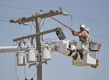Keeping Cool During Summer Maintenance Power Outages