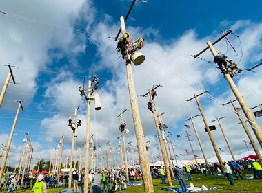 SCE Reclaims Coveted World Champion Journeyman Team Trophy