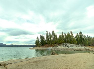 Shaver Lake Spared From Devastating Creek Fire