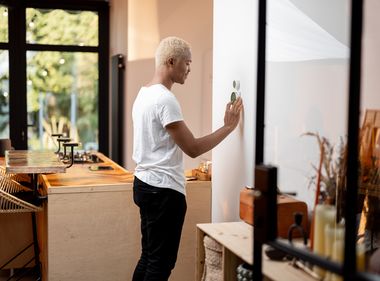 Smart Thermostats: Give Yourself the Gift of Energy, Cost Savings