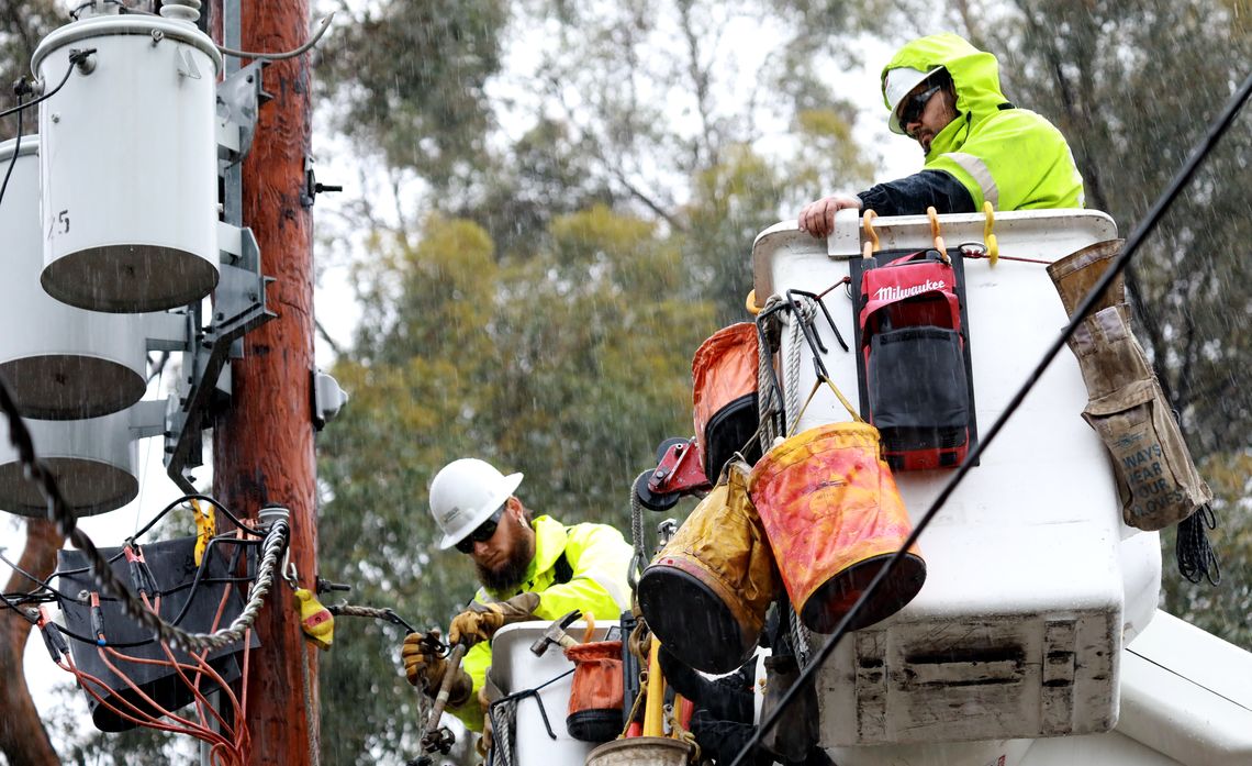 8 Common Causes Of Power Outages Energized By Edison 8 Common Causes Of Power Outages Energized By Edison