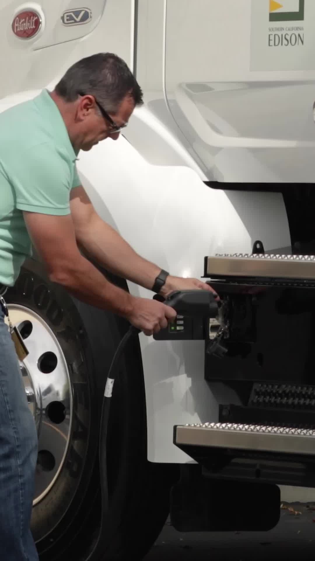 F150 AND PETERBILT TRUCKS - Portrait Loop