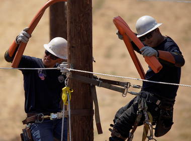 Climbing Toward Victory at SCE’s Lineman’s Rodeo