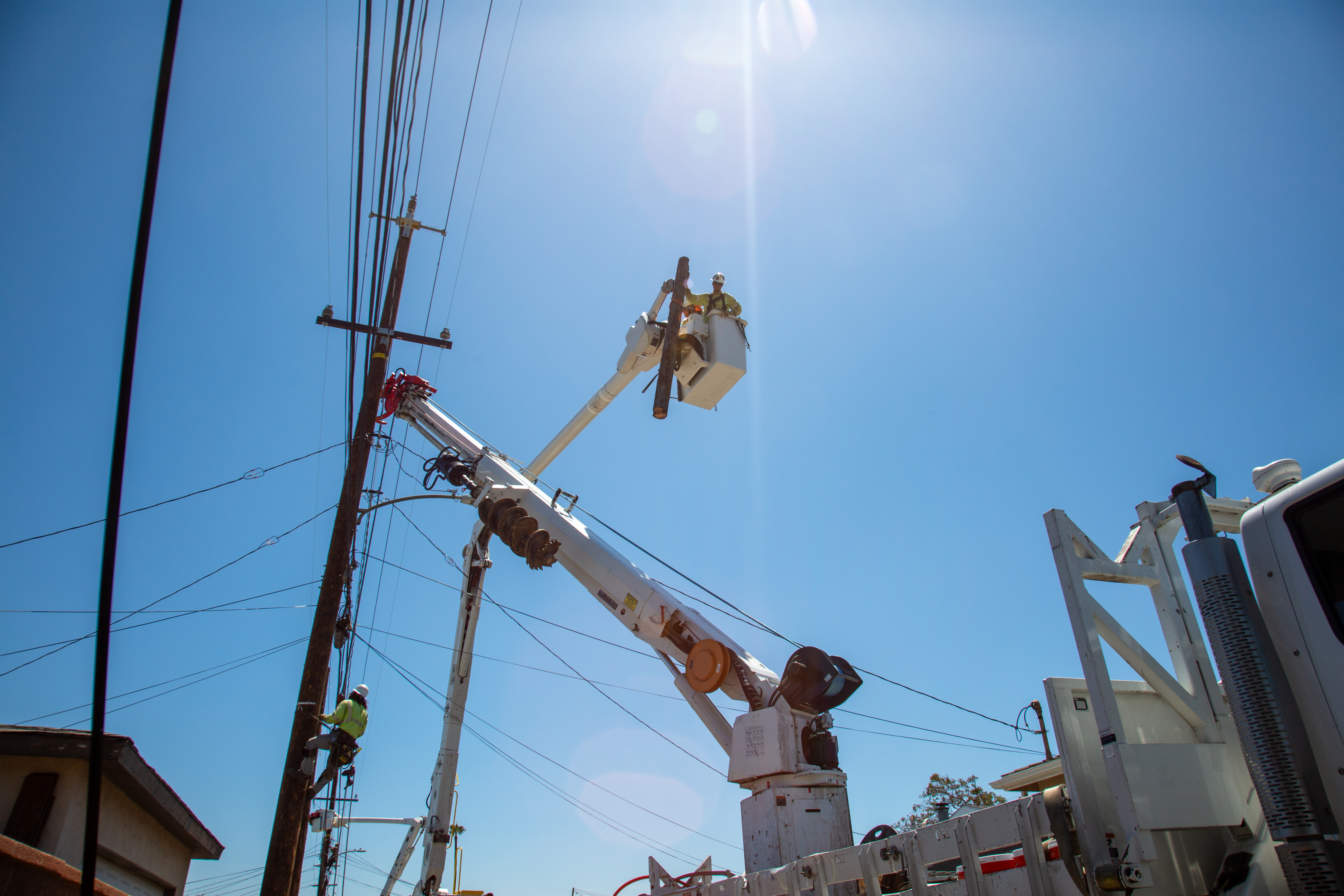 Southern California Edison crews are monitoring the ongoing high temperatures and are ready if there are heat-related outages.