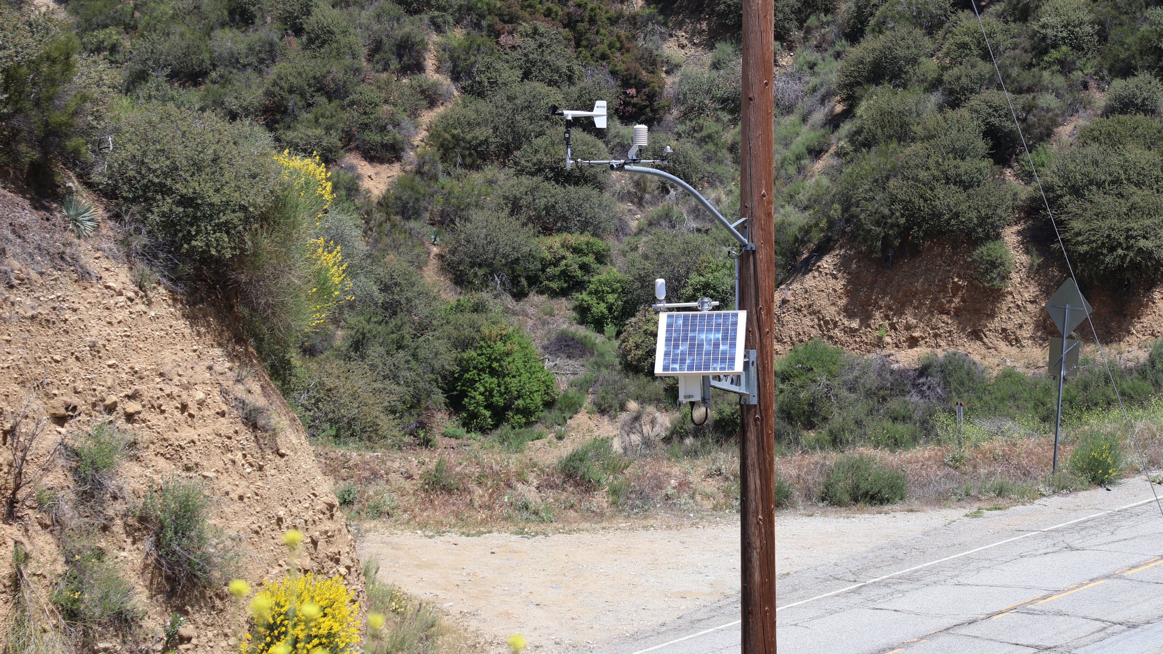 SCE has over 1,800 weather stations throughout the state that report on real-time data every 10 minutes.