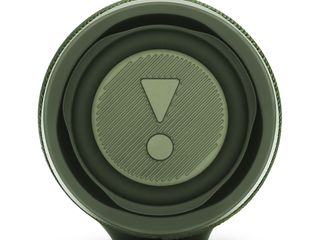JBL_Charge4_Side2_ForestGreen-1605x1605px