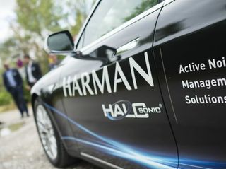 O som da segurança: HARMAN HALOsonic