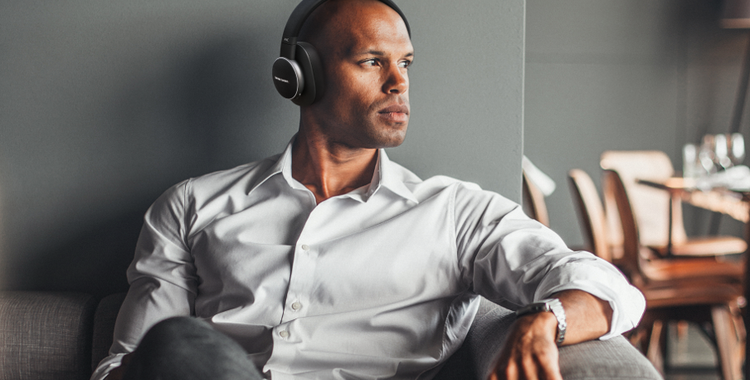 Lançamento no Brasil, Harman Kardon Fly ANC traz elegância, som