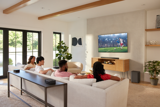 JBL_Soundbar_1000_Lifestyle_AW_3988