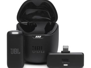JBL_Quantum Stream Wireless_Product Image_Hero_Light