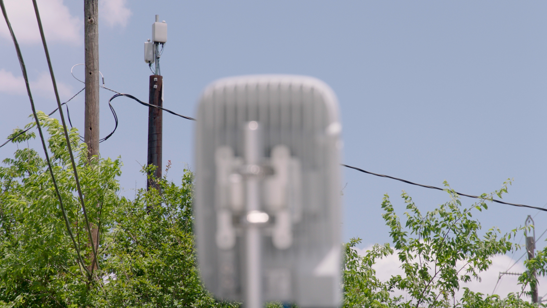 Verizon 5G small cell in Houston Verizon Media Resources