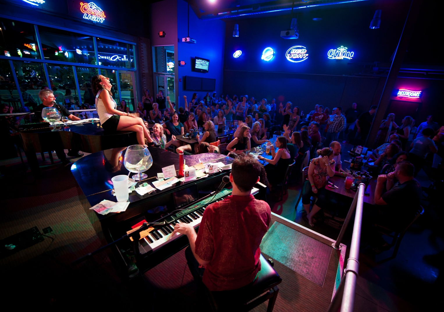 Photo DJ's Dugout Piano Bar Visit Omaha