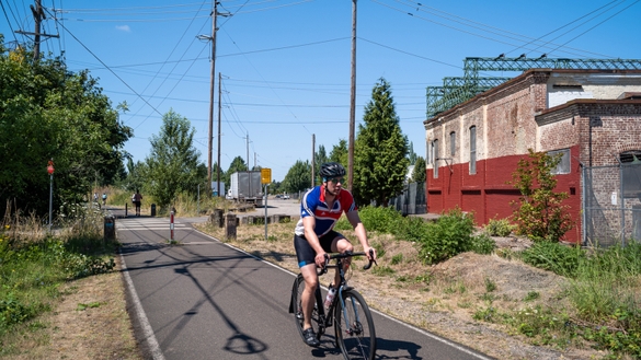 Cyclist on the Springwater Corridor