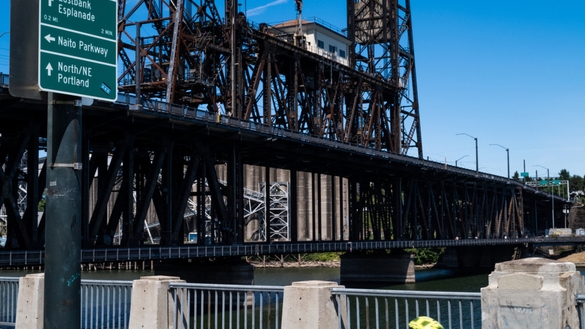 MAX Light Rail Tracks over the Steel Bridge