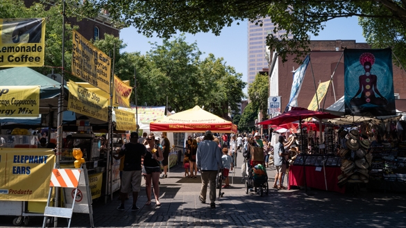 Vendors at the Portland Saturday Market