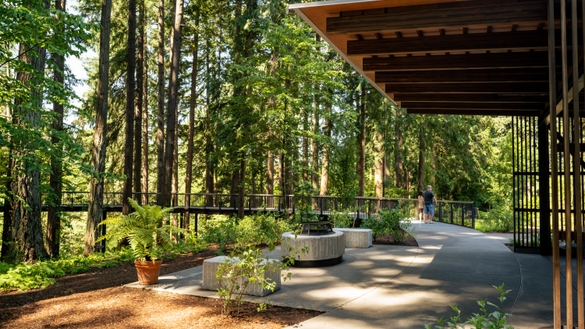 Leach Botanical Garden