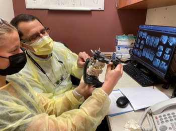 Kahn teaching one