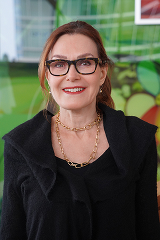 Maquat-Lynne-Preferred head shot_web