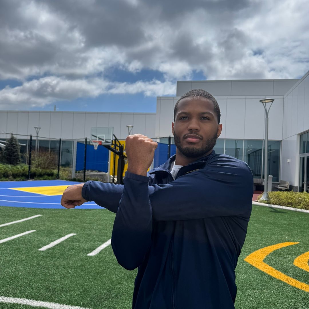 shoulder stretch left