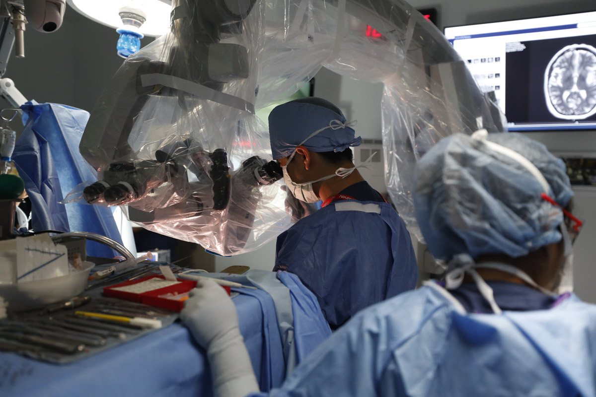 Neurosurgeons at the University of Rochester Medical Center use advanced brain-mapping technology in the operating room, integrating real-time imaging and cognitive data to guide precise tumor removal while protecting speech, movement, and other vital functions.