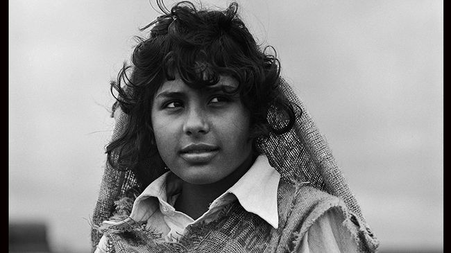 A young onion picker in Rio Grande Valley, Tex., in 1979. 