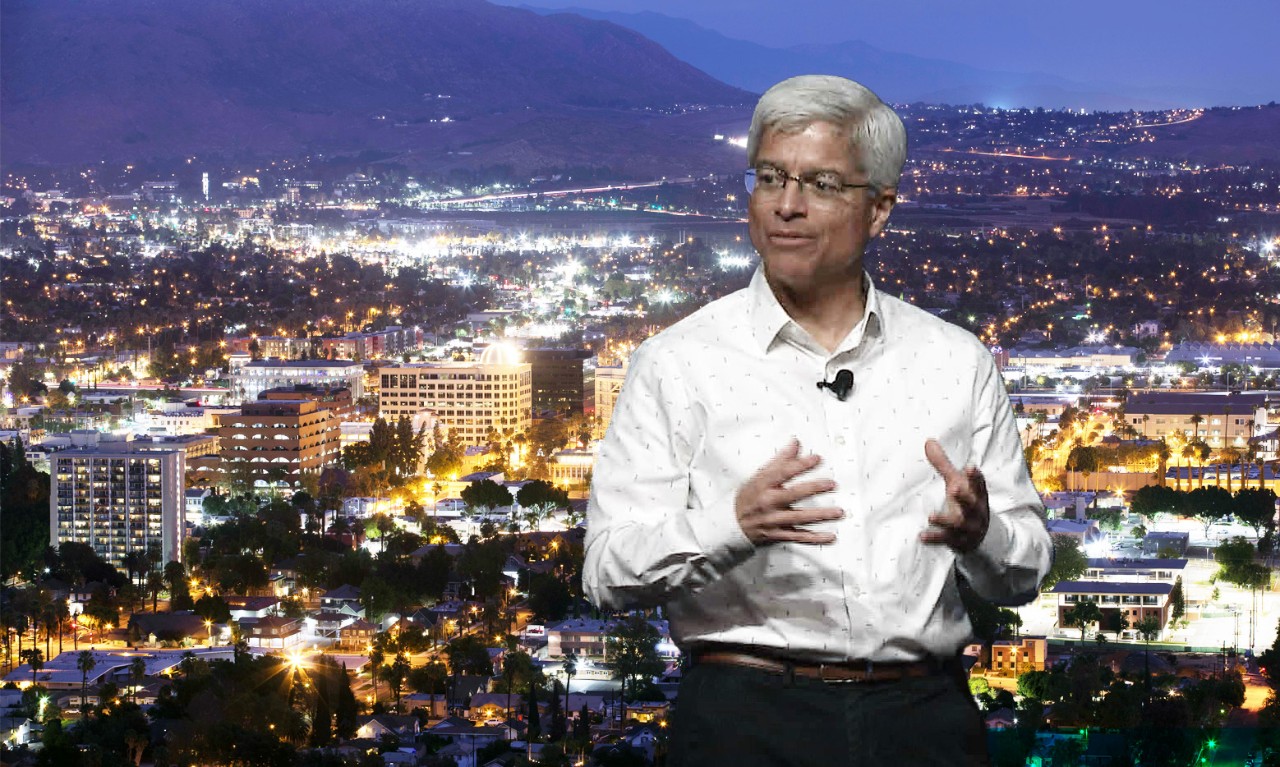 Photo of Pedro J. Pizarro