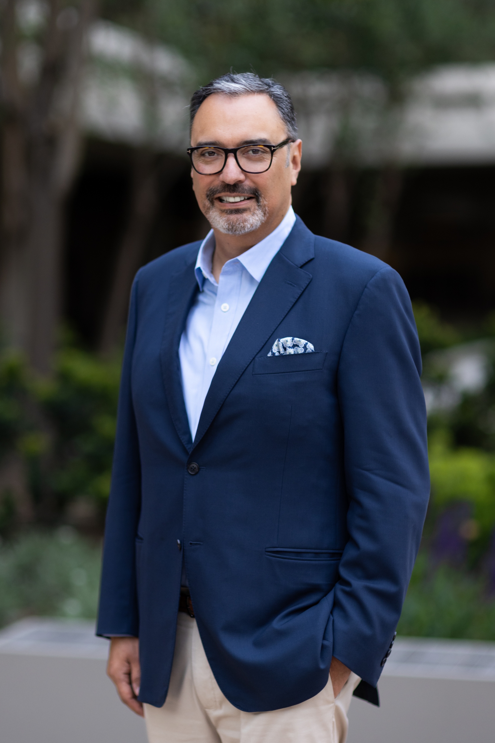 Michael C. Camuñez photo