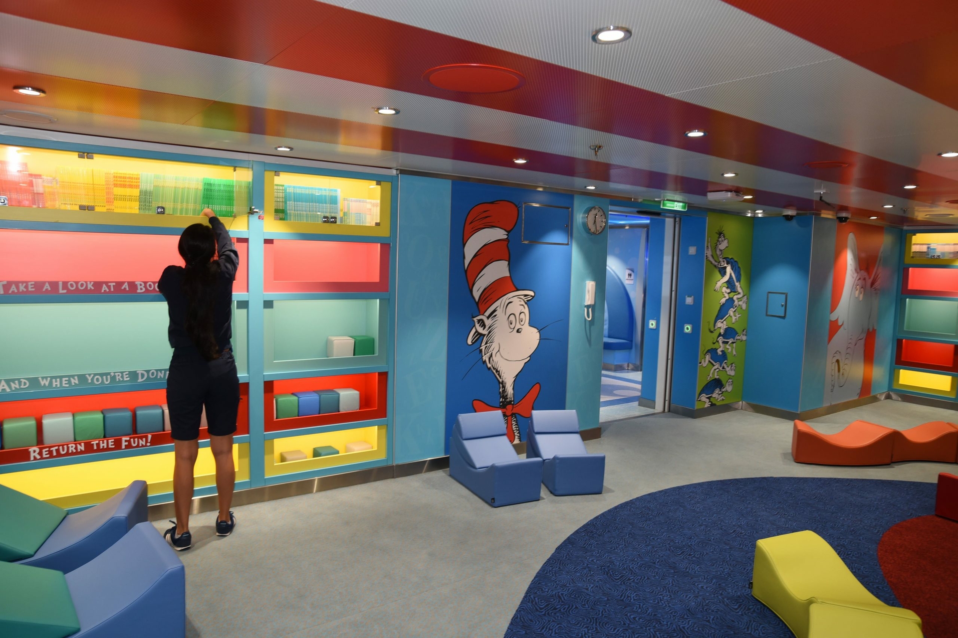 Photo Carnival Cruise Line today - 12 Camp Ocean 2 Scaled 9ca914c1 A8fe 47ae A6d6 Ee8cae0080a1 Prv 