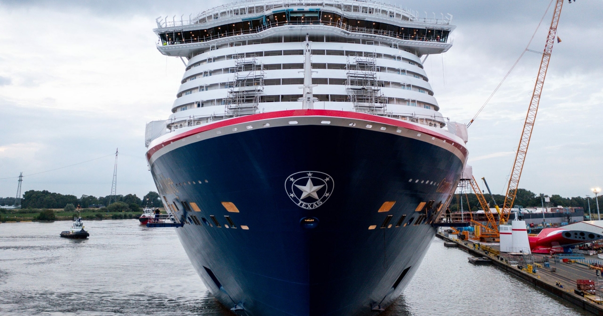 Carnival Jubilee Floats Out and Reveals Texas Star on Bow Carnival