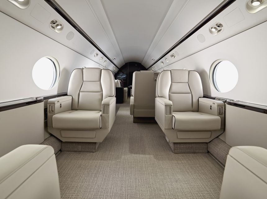 Album Gulfstream Commercial