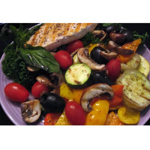 Eating protein from a greater variety of sources may lower risk of high blood pressure 